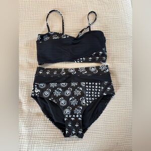 Black and White Floral Bikini Set Medium